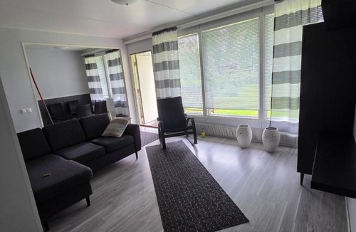 Alavus Apartment | Majoitu viihtyisästi, tilaa riittää koko perheelle!