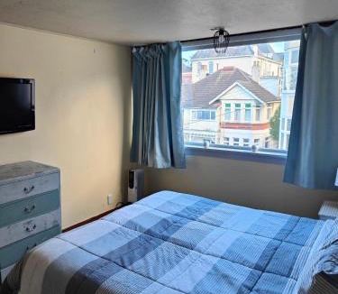 Dunedin City Centre Hostel | Manor house backpackers