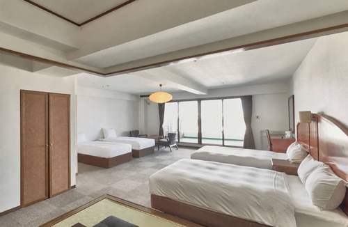 Maeganeku Hotel | Marin View Palace