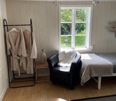 Nyhamn Bed & Breakfast | Martebo Bed & Breakfast