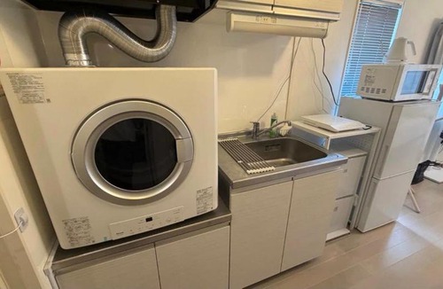 Makishi Apartment | Maxim 2-B