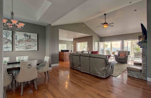 Dillard House | MillionDollarViewSkyValley,ElectronicBasketball,91Mbps,3bedroom,2 bath, 1Level,