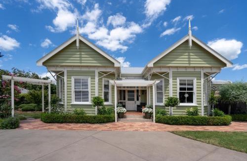 Leamington House | Milton Luxury Villa Accomodation