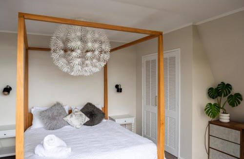Paihia House | Moana View