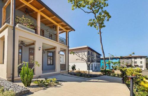 Las Catalinas House | Modern Villa with Private Pool