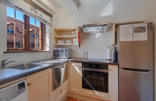 Monaco Apartment | Monaco Village Apartment