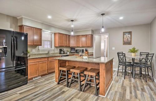 Moncks Corner House | Moncks Corner Home w/Yard Near Lake Moultrie