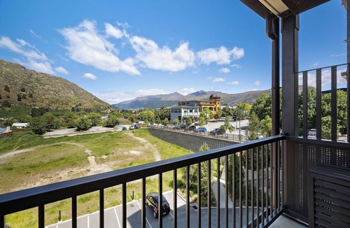 Frankton Apartment | Mountain View Exchange