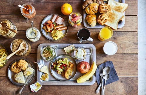 Chuo Hotel | MOXY Osaka Honmachi