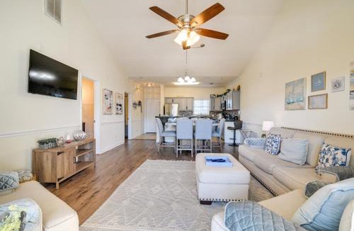 Socastee House | Myrtle Beach Condo w/Large Balcony & Pool Access