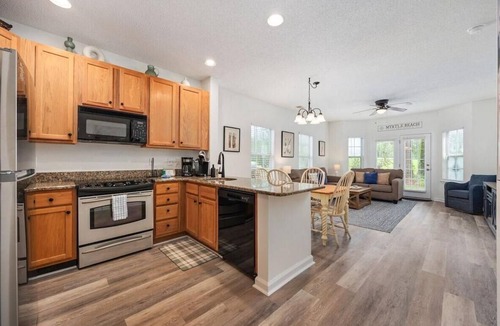 Red Hill Condo | Myrtle Golf Escape At Legends-Pool-Pet Friendly