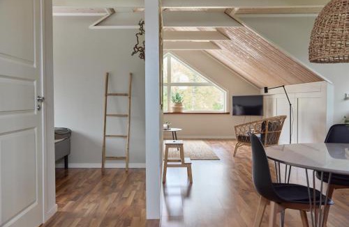 Ulricehamn Apartment | Mysig lägenhet i eget hus nära Lassalyckan