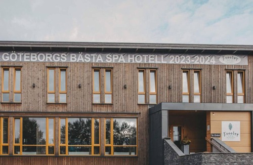 Lillhagen House | Nice 4-star hotel room with free breakfast