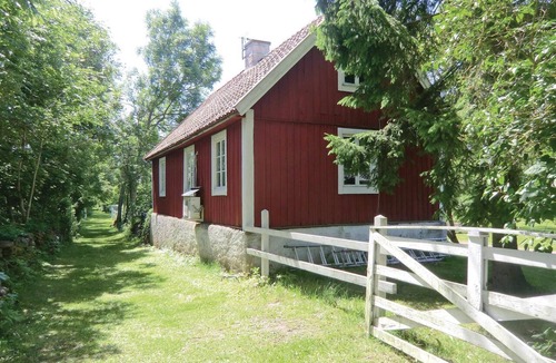 Storlinge House | Nice home in Borgholm with kitchen