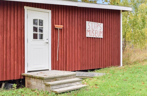 Tviklippan House | Nice home in Eksjö with kitchen