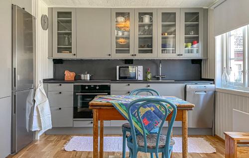 Vallda House | Nice Home In Vallda With Wifi