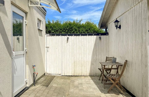 Soder Apartment | Not far from two golf courses this apartment welcomes you.