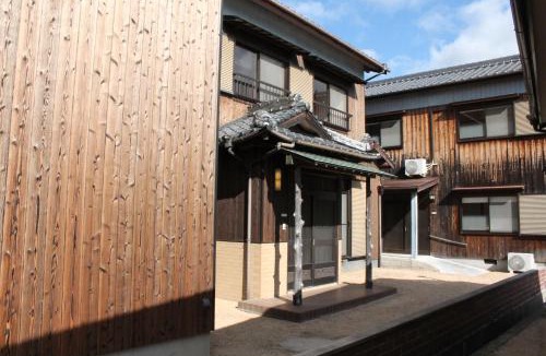 Shodoshima Apartment | Nowma