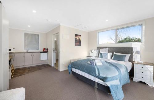Gore Hotel | Oakleigh Motel
