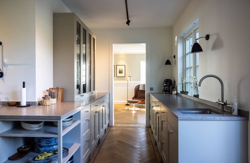 Aspet Villa | Oakvale Villa Sand