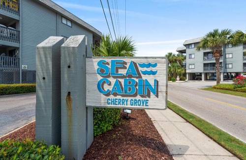 North Myrtle Beach Apartment | Ocean View 2BR First-Floor Cherry Grove Sea Cabin 125-B
