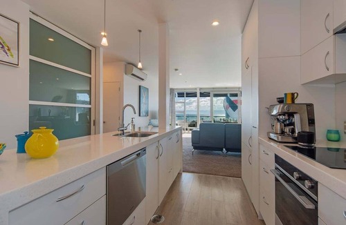Stepneyville Apartment | Oceanfront Apartment at Latitude 41