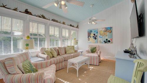 Debordieu Colony House | Oceanfront Beach House with Spectacular Views Georgetown, South Carolina