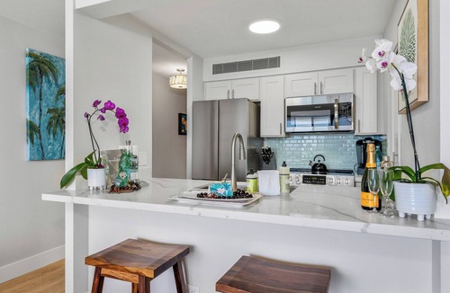 Honokowai Condo | Oceanfront Kaanapali Studio Vistas