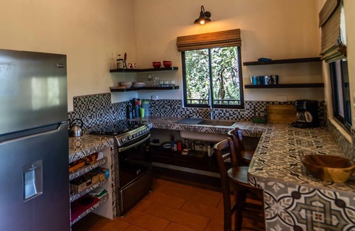 Samara Villa | Oceanview mountaintop 5-bedroom villa in Samara. Perfect for groups & families!