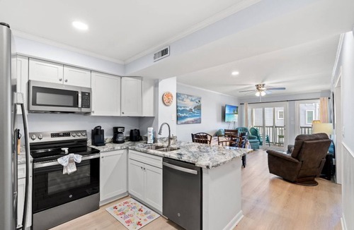 Myrtle Beach Condo | Oceanview Pelicans Watch 209 Condo