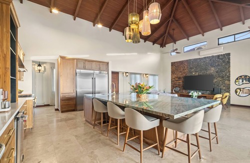 Coco House | Oceanview Villa | Pool, Hot Tub & Breakfast 🎬 As featured on 'Staycation'!