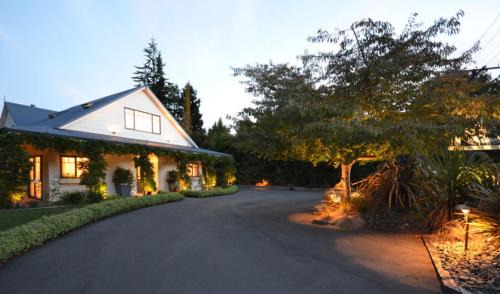 Turangi Bed & Breakfast | Olive Rabbit - Boutique Bed & Breakfast