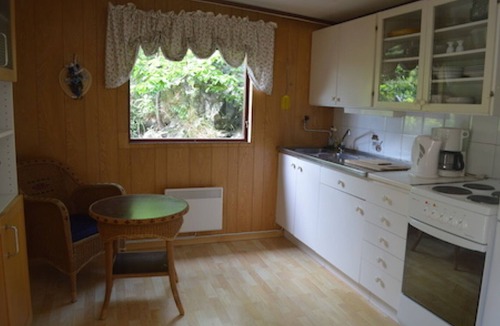Vikbolandet House | On a peninsula in the archipelago of St: Anna