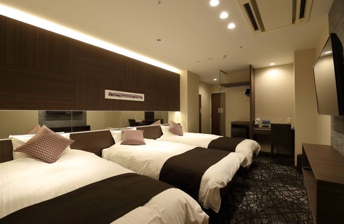 Nishishinsaibashi Hotel | Osaka Teikoku Hotel