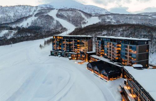 Kutchan Hotel | Park Hyatt Niseko Hanazono