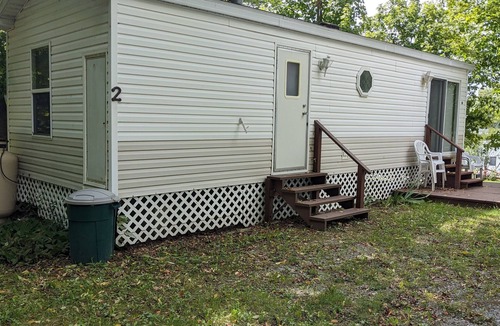 Perry House | Park model unit #2 for rent by Silver Lake NY