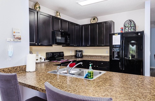 Riverview House | Peaceful 2BR Home w/Modern Comforts in Riverview
