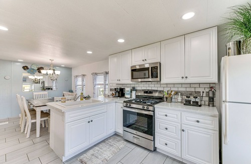 Eureka Cottage | Peaceful Eureka Beach Cottage w/30-Foot Dock
