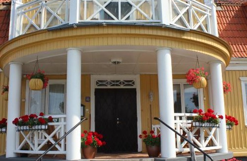 Lyrestad House | Pensionat Åsgården