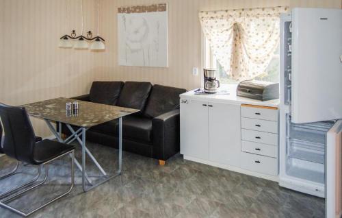 Kopparberg House | Pet Friendly Home In Kopparberg With Lake View