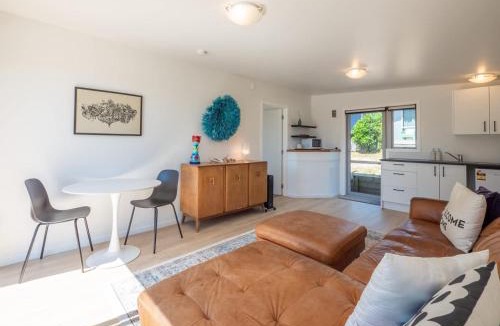 Pohara House | Pohara's Beachside Gem