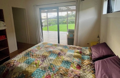 Raglan Cottage | Private cosy self contained Sunset Cottage