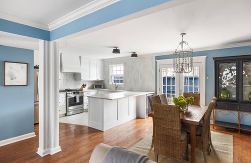 Harleston Village House | Private Courtyard + Steps from King St +Parking Included
