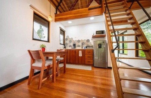 Bajos del Toro Cabin | Private Jacuzzi Mountain Retreat