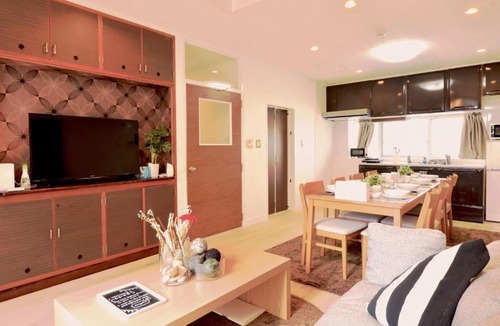 Chatan Apartment | Purple House