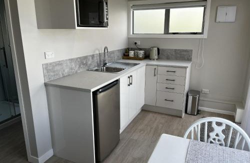 Raglan Apartment | Raglan Retreat on Gilmour