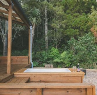 Raglan House | Raglan Rural Retreats - Forest View Cottage