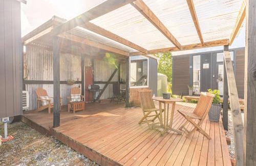 Hokitika House | Rimu View 3 by Tiny Away