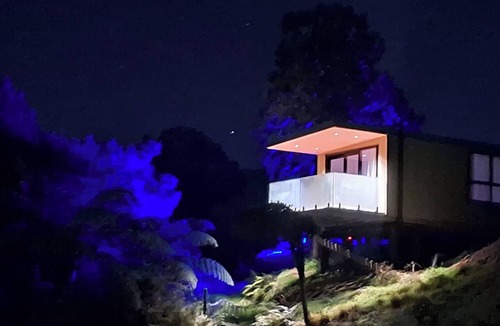 Kaitake Cabin | River Deep Mountain High Retreat. For couples to share quality time relaxing.