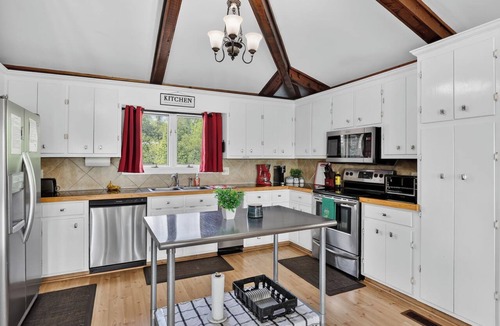 Augusta House | Riverfront Terrace w/Pool, Boat Slip, Kayaks +BBQ